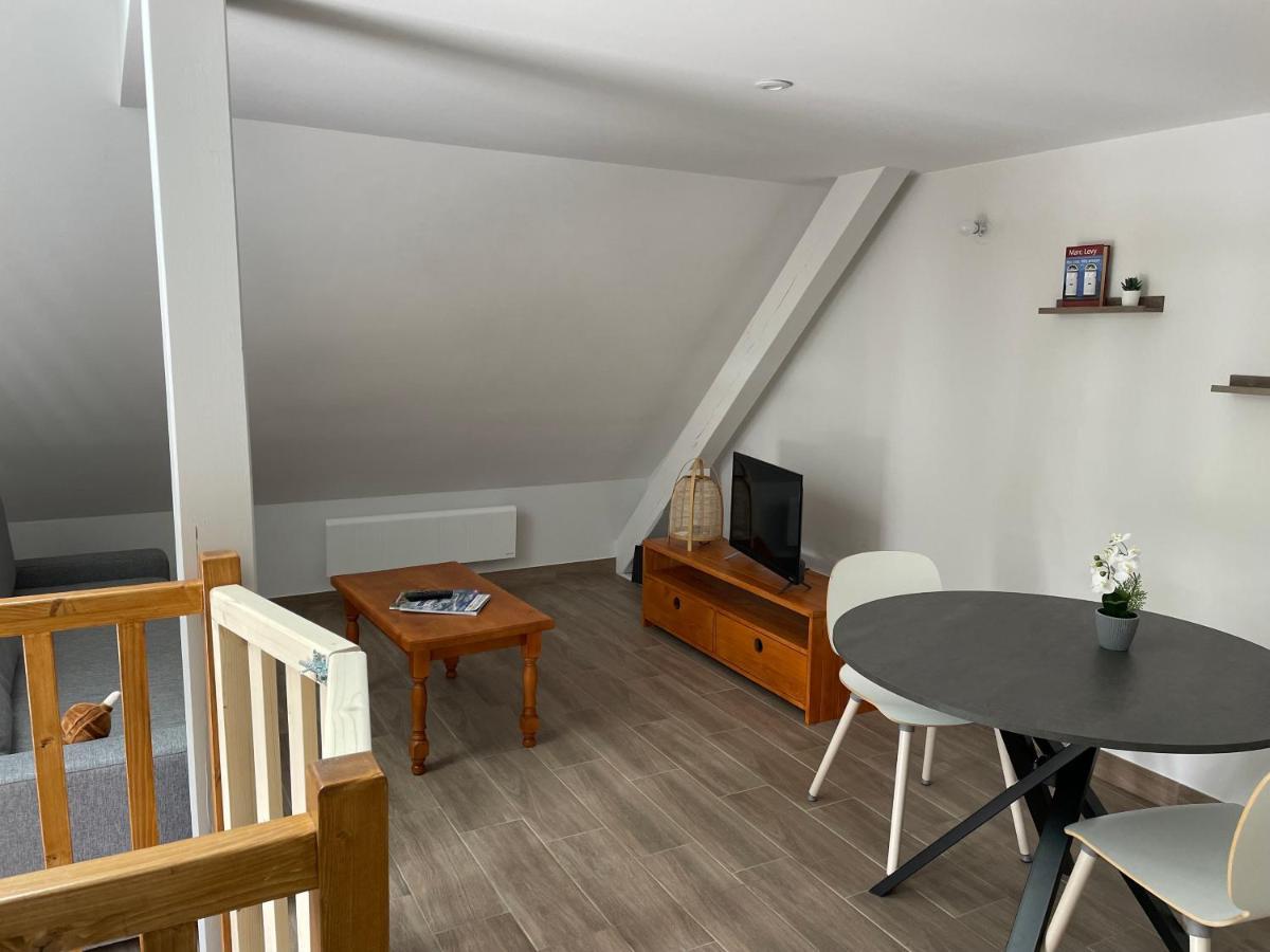 Ferienwohnung A L'Ombre Du Figuier Horbourg Exterior foto